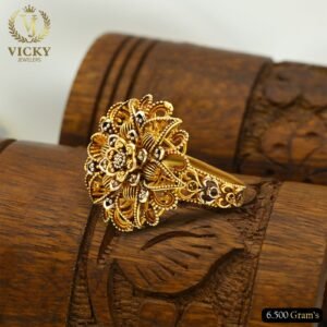 Elegant gold engagement rings for women
